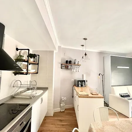 Apartment Estudio Agradable Y Moderno En El Centro De *